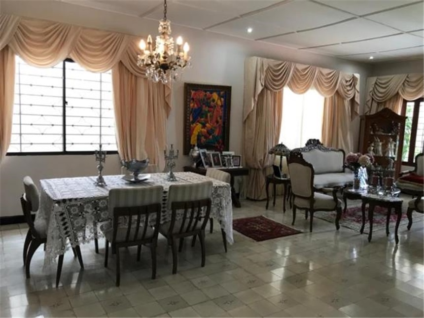 Casa de 5 alcobas en venta en El Porvenir, Barranquilla, 423 m² · foto 2 de 24