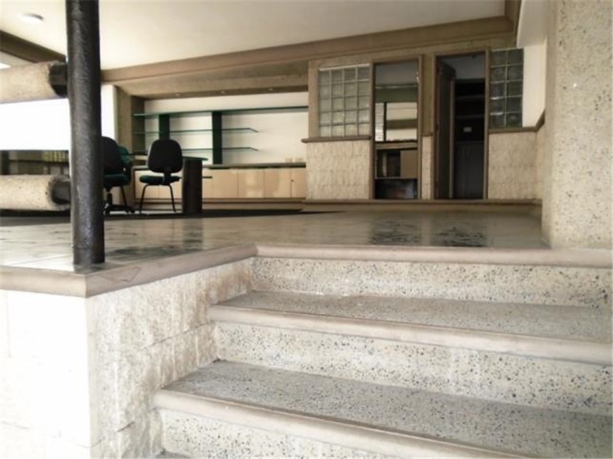 Oficina en Arriendo - Vista 4