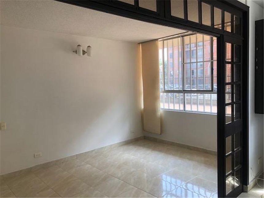 Apartamento de 2 alcobas en venta en La Hacienda, Cali, 60 m² · foto 21 de 24