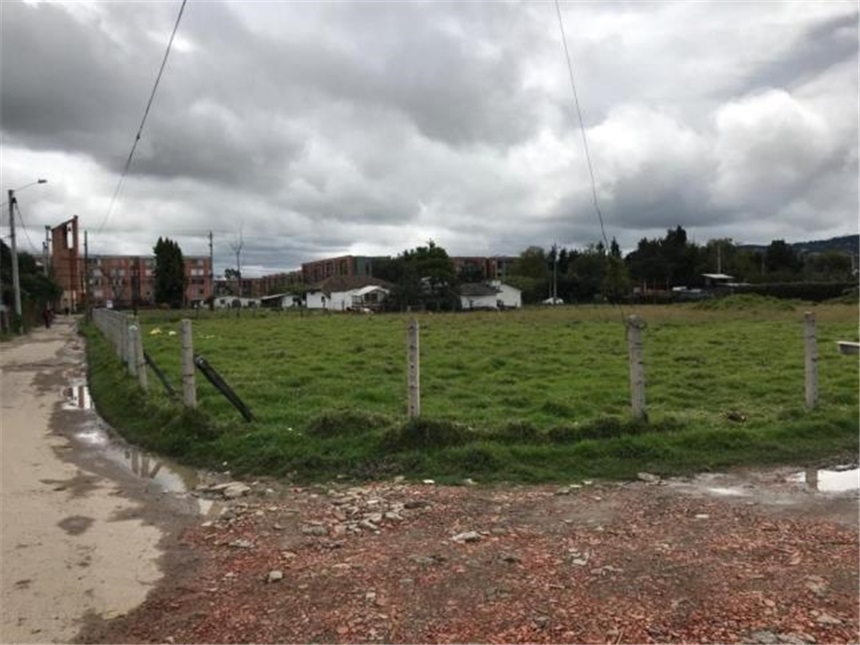 Lote en venta en Bojaca, Chía, 7856 m² · foto 6 de 12