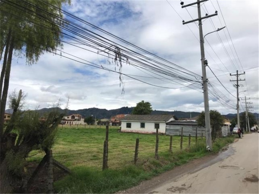 Lote en venta en Bojaca, Chía, 7856 m² · foto 8 de 12