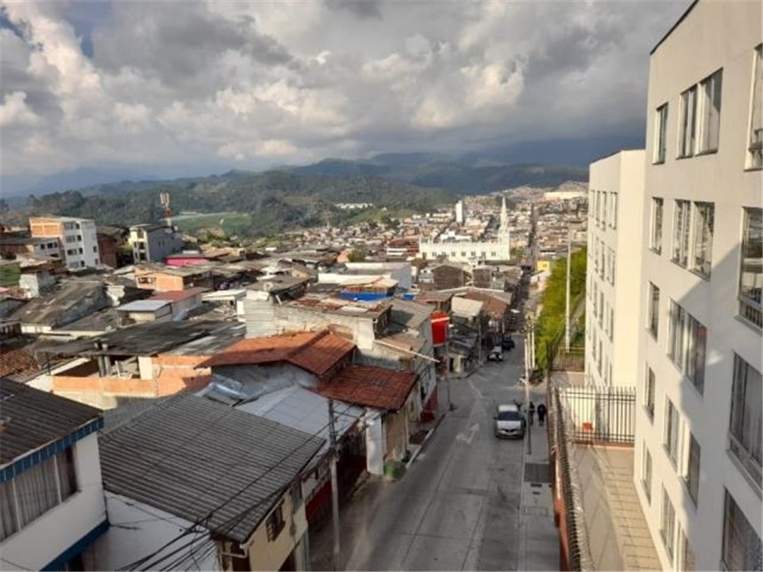 Edificio en venta en Chipre, Manizales, 450 m² · foto 7 de 19