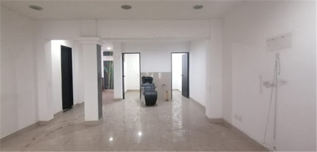 Local en Arriendo - Vista 3