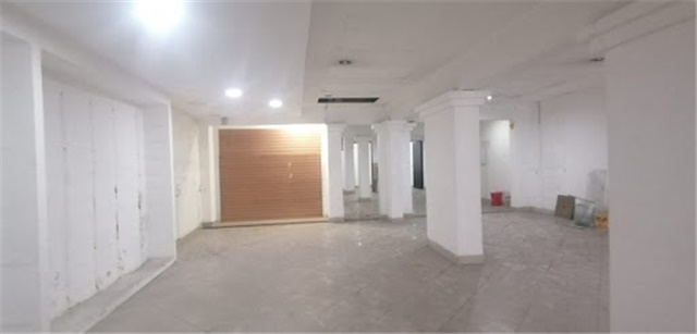 Local en arriendo en El Poblado, Medellín, 222 m² · foto 9 de 11