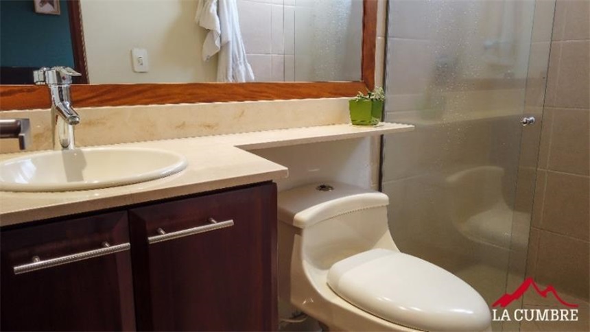 Apartamento de 3 alcobas en venta en El Poblado, Medellín, 186 m² · foto 13 de 13