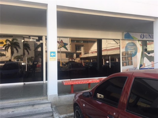 Local en Arriendo - Vista 2