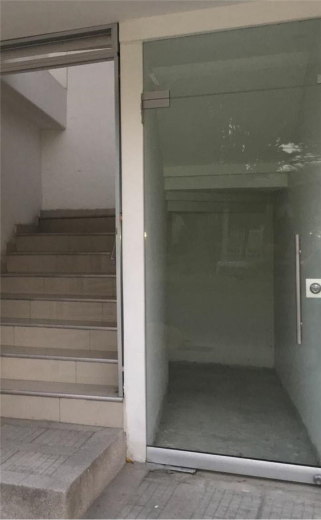 Local en Arriendo - Vista 3