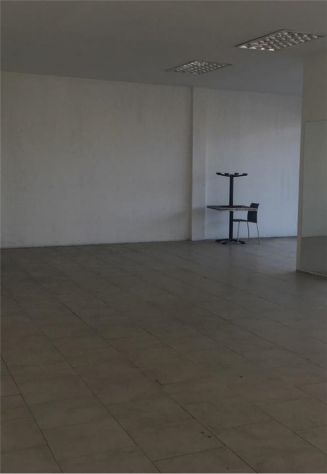 Local en Arriendo - Vista 4