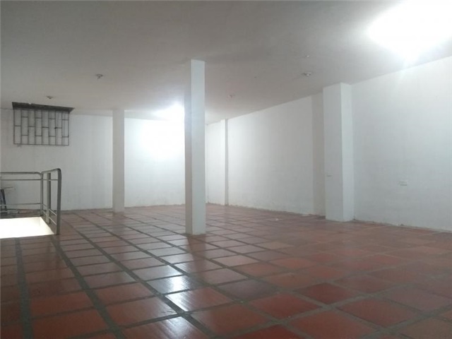 Local en Arriendo - Vista 4
