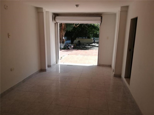 Local en Arriendo - Vista 2