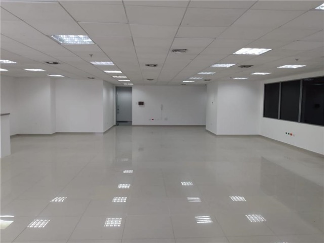 Oficina en Arriendo - Más