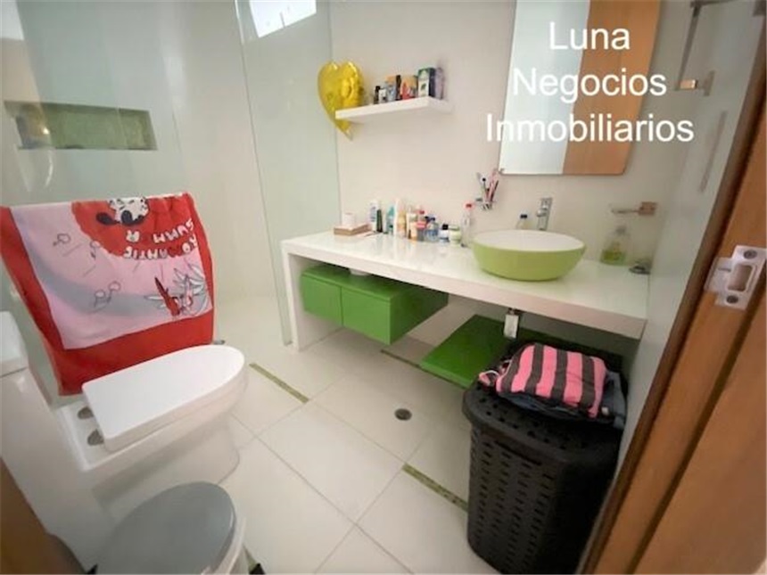 Apartamento de 4 alcobas en venta en Cabecera Del Llano, Bucaramanga, 265 m² · foto 14 de 19