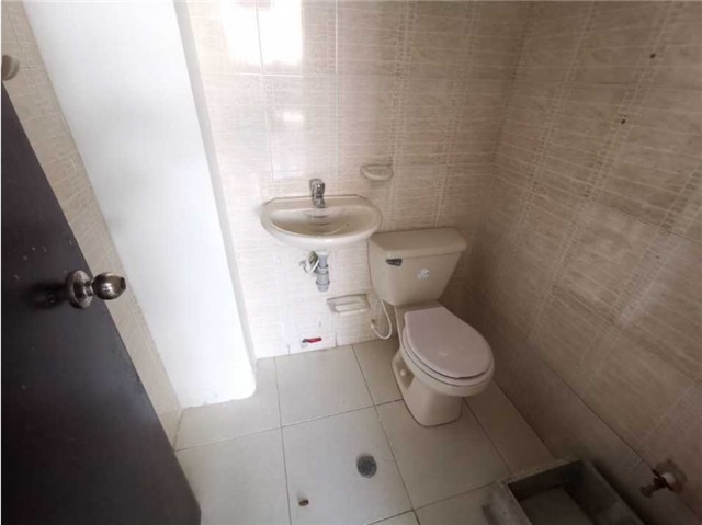 Local en Arriendo - Vista 5