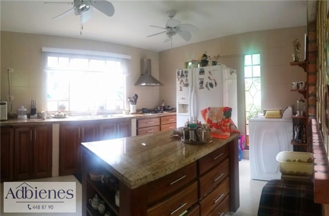 Casa de 3 alcobas en venta en Prados De Sabaneta, Sabaneta · foto 14 de 24