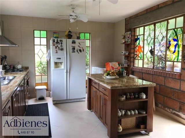 Casa de 3 alcobas en venta en Prados De Sabaneta, Sabaneta · foto 16 de 24