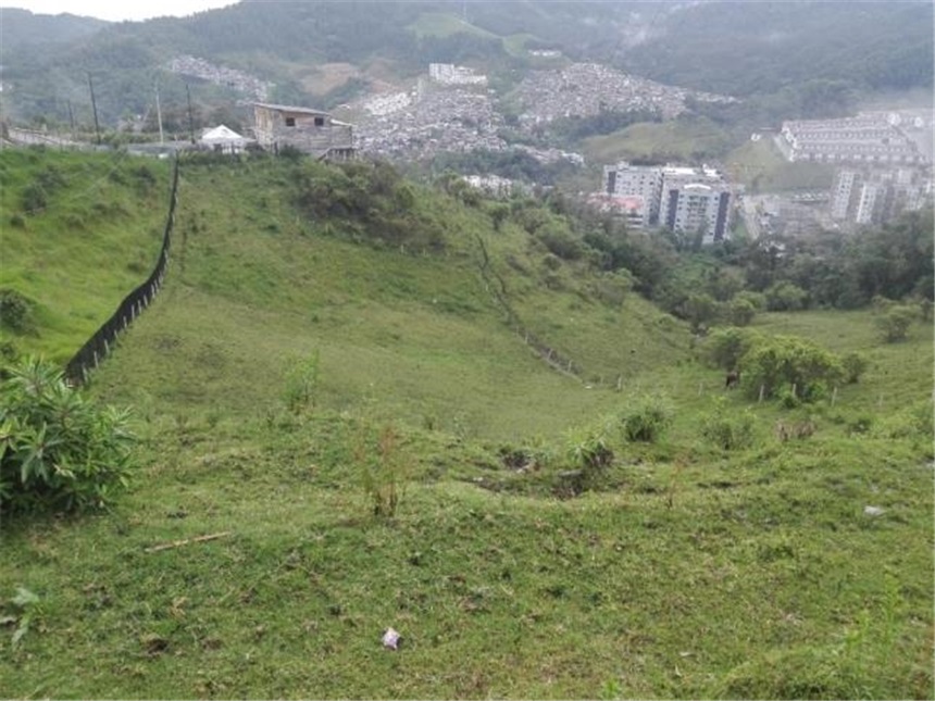Lote en venta en Cerro De Oro, Manizales, 3450 m² · foto 3 de 9
