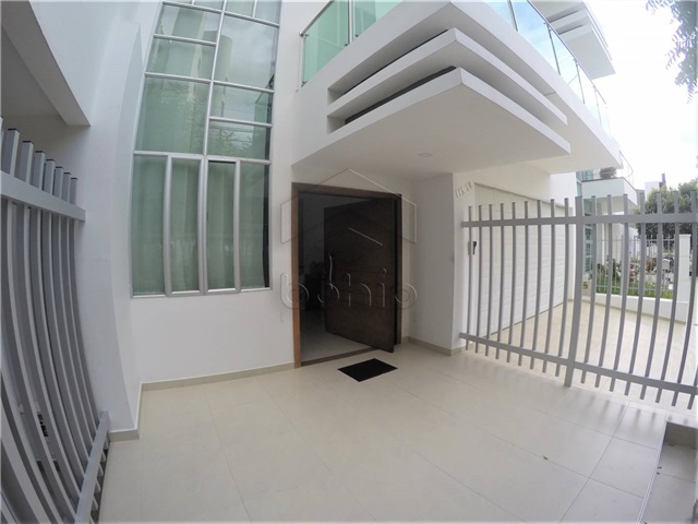 Casa en venta en La Castellana, Montería · foto 2 de 24