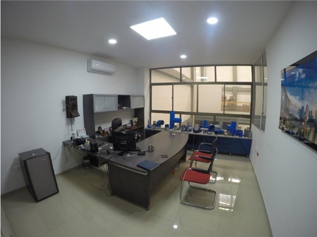Bodega en venta en Guayaquil, Medellín, 1500 m² · foto 11 de 16