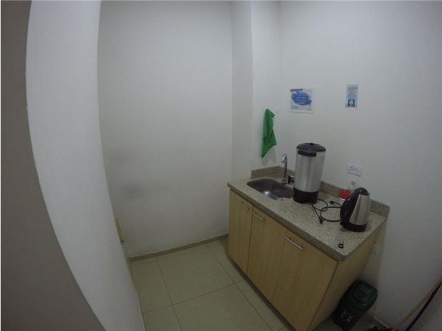 Bodega en venta en Guayaquil, Medellín, 1500 m² · foto 12 de 16