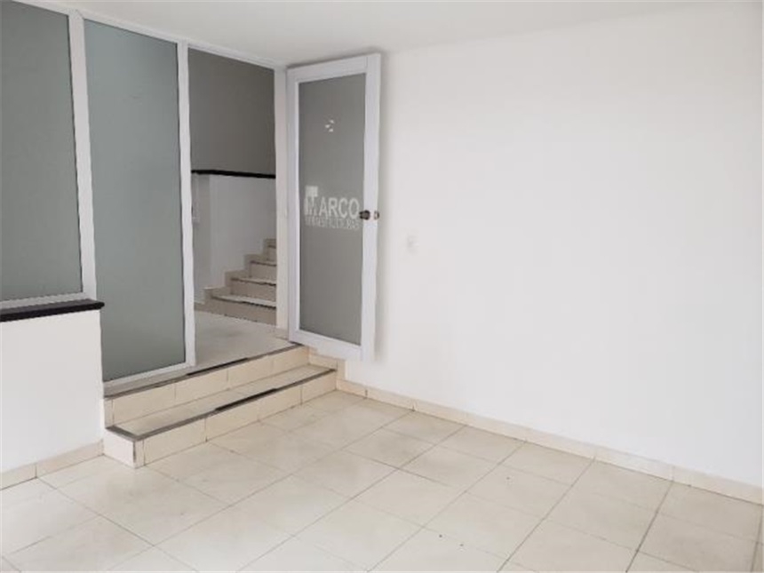 Casa de 5 alcobas en venta en Cedritos, Bogotá, 300 m² · foto 12 de 14