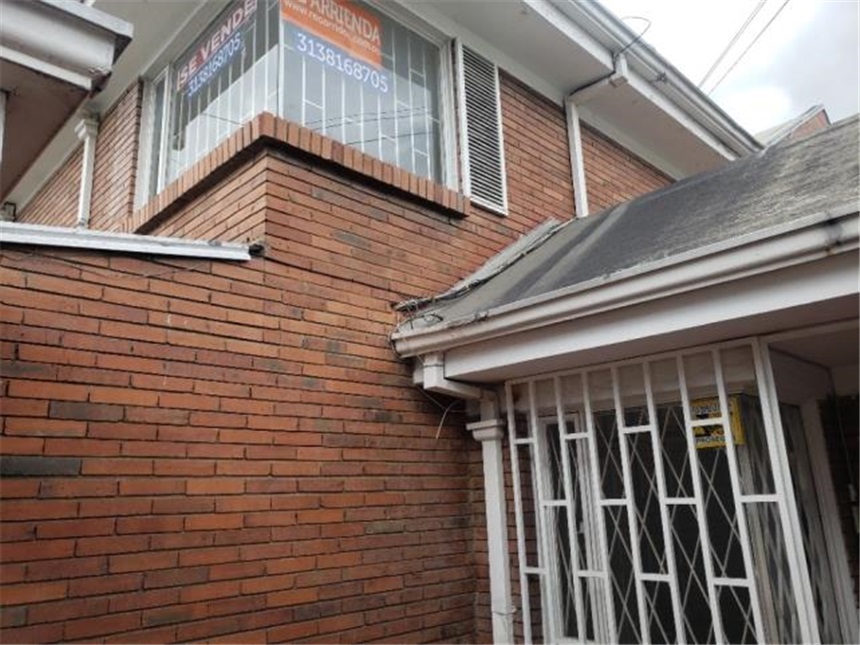 Casa de 5 alcobas en venta en Cedritos, Bogotá, 300 m² · foto 9 de 14