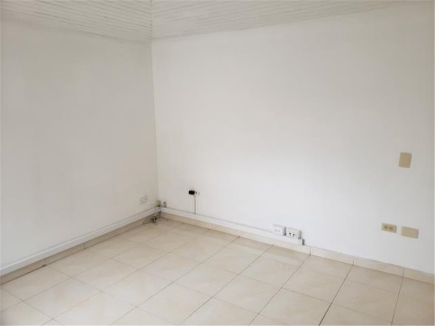 Casa de 5 alcobas en venta en Cedritos, Bogotá, 300 m² · foto 11 de 14