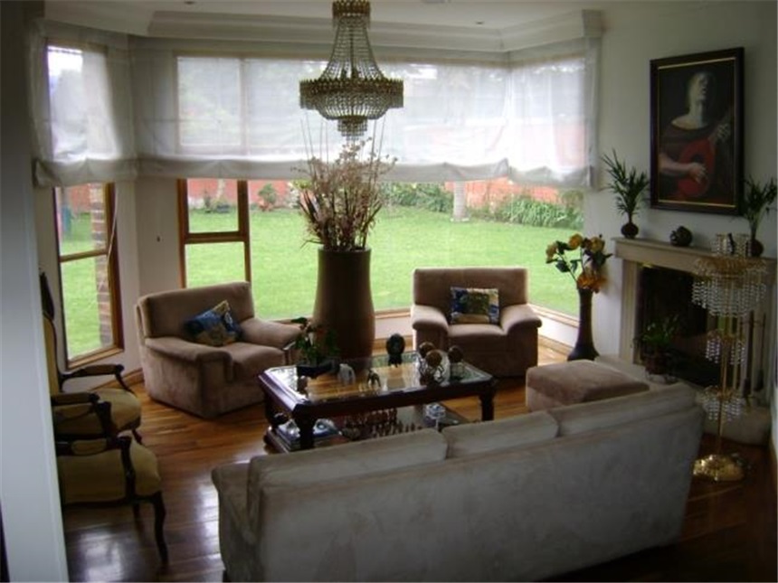Casa en venta en San Jose De Bavaria, Bogotá · foto 6 de 24