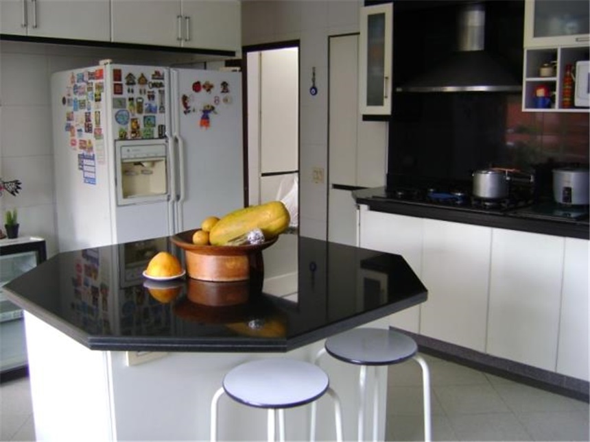 Casa en venta en San Jose De Bavaria, Bogotá · foto 12 de 24
