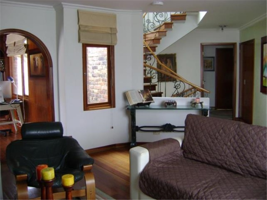 Casa en venta en San Jose De Bavaria, Bogotá · foto 19 de 24