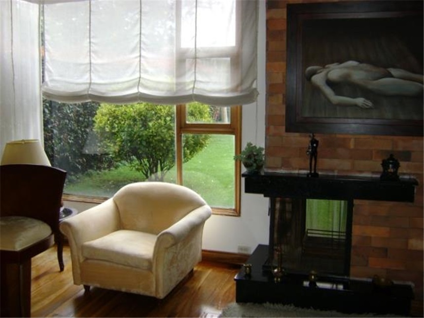 Casa en venta en San Jose De Bavaria, Bogotá · foto 7 de 24