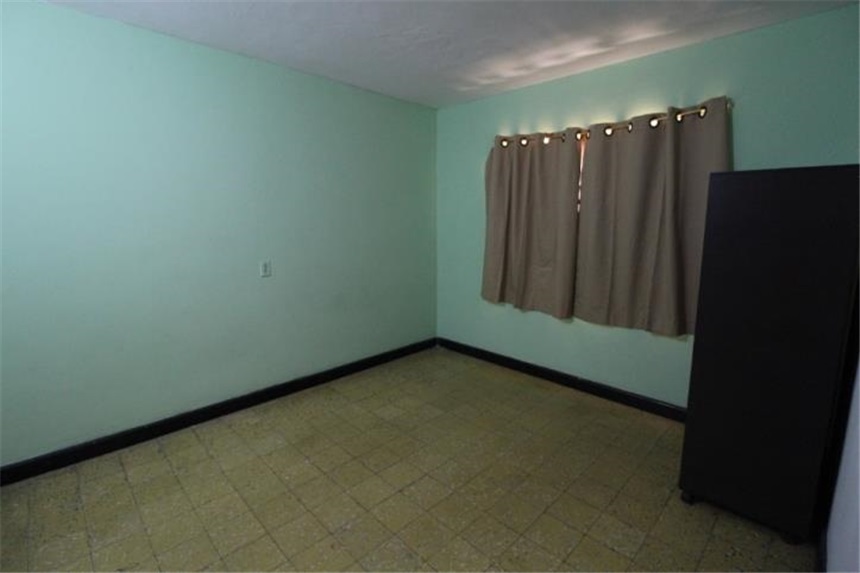 Casa de 8 alcobas en venta en Universidad, Bucaramanga, 238 m² · foto 6 de 16