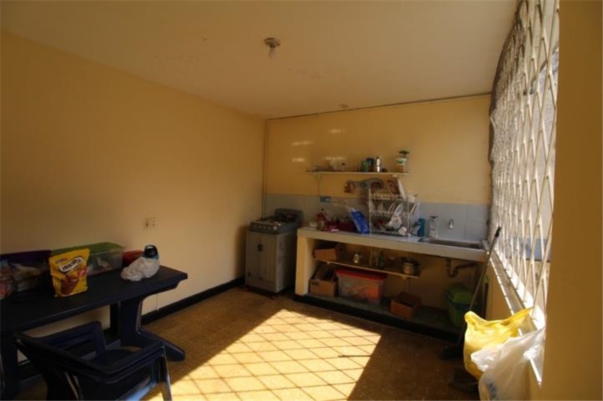 Casa de 8 alcobas en venta en Universidad, Bucaramanga, 238 m² · foto 9 de 16