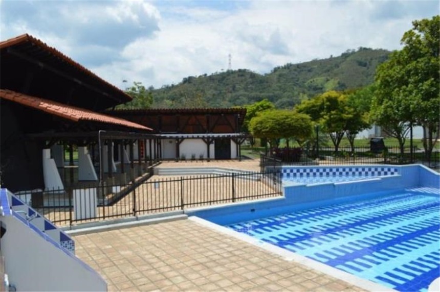 Casa de 4 alcobas en venta en Cn. Portales De Verde Horizonte, Jamundí, 450 m² · foto 8 de 13