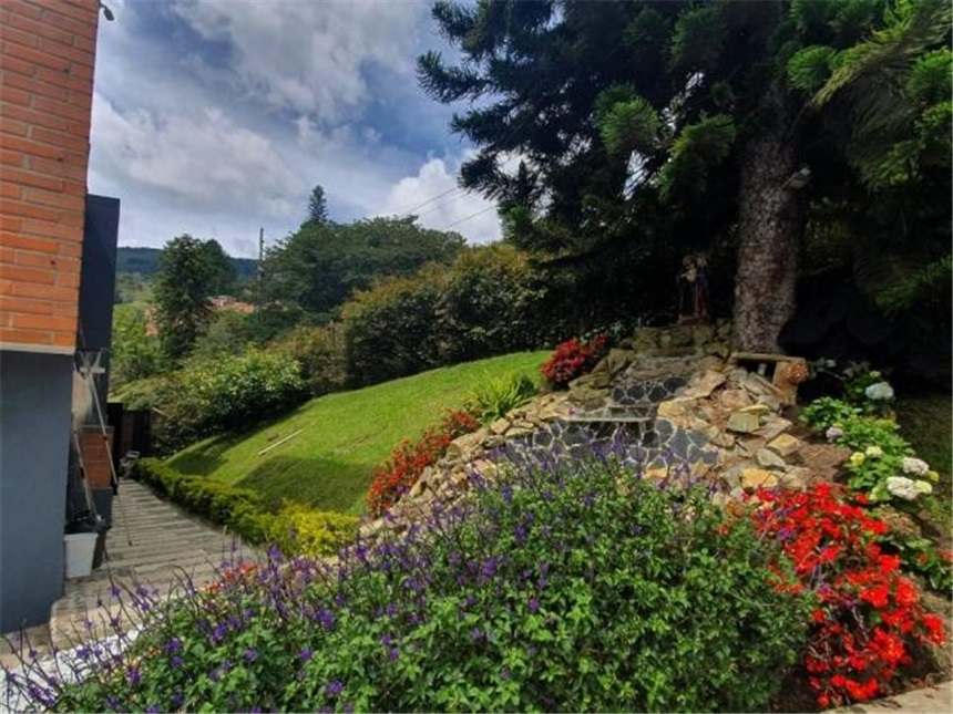 Casa de 4 alcobas en venta en Las Palmas, Medellín, 543 m² · foto 14 de 24