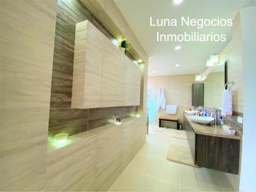 Casa de 5 alcobas en venta en Ruitoque Condominio, Piedecuesta, 600 m² · foto 14 de 21