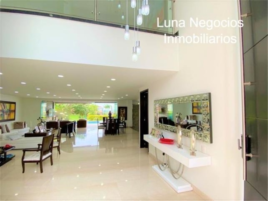 Casa de 5 alcobas en venta en Ruitoque Condominio, Piedecuesta, 600 m² · foto 5 de 21