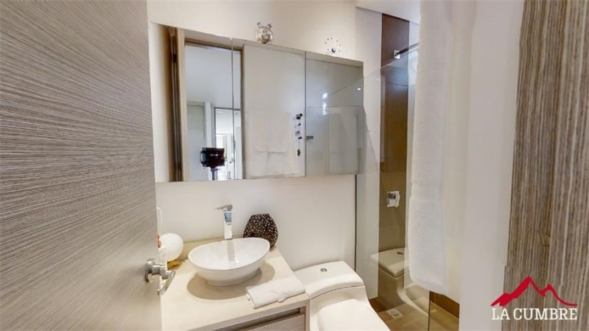 Apartamento de 3 alcobas en venta en El Poblado, Medellín, 133 m² · foto 15 de 20