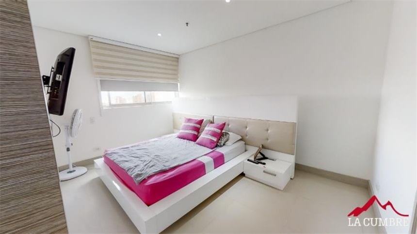 Apartamento de 4 alcobas en venta en Lalinde, Medellín, 156 m² · foto 16 de 16