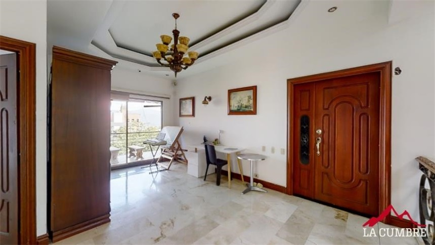 Casa de 4 alcobas en venta en Villa Carlota, Medellín, 473 m² · foto 15 de 20