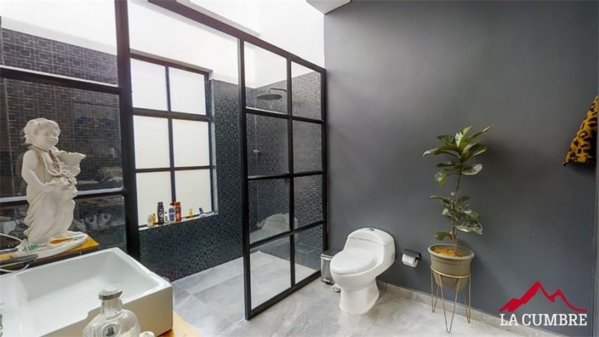 Casa de 3 alcobas en venta en Llano Grande, Rionegro, 450 m² · foto 18 de 20
