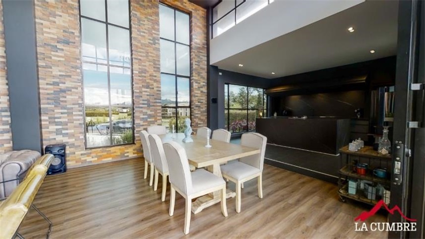 Casa de 3 alcobas en venta en Llano Grande, Rionegro, 450 m² · foto 10 de 20