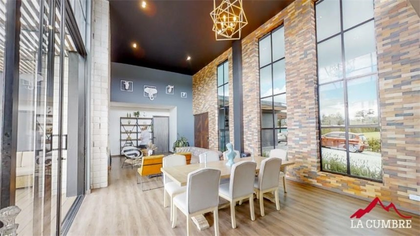 Casa de 3 alcobas en venta en Llano Grande, Rionegro, 450 m² · foto 4 de 20