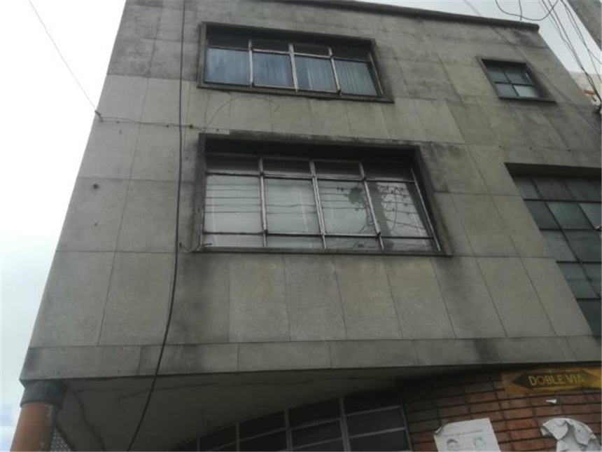 Casa en venta en Barrios Unidos, Bogotá · foto 2 de 24
