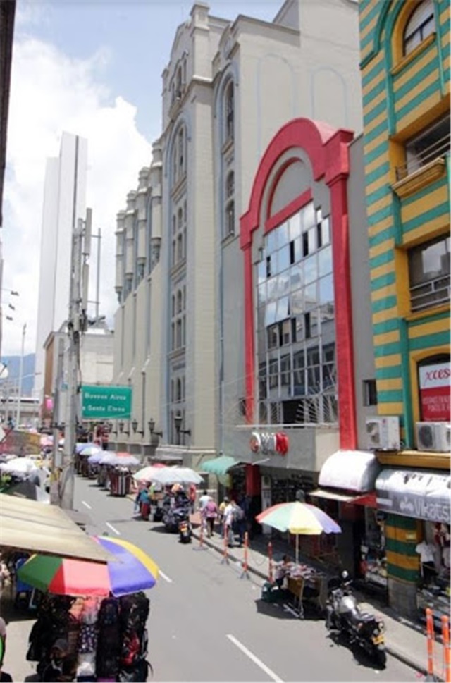 Local en arriendo en La Candelaria, Medellín, 10 m² · foto 8 de 12