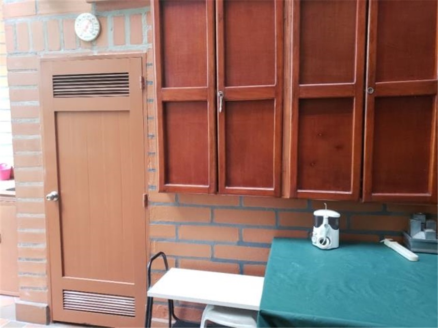 Casa de 3 alcobas en venta en San Lucas, Medellín, 310 m² · foto 20 de 24