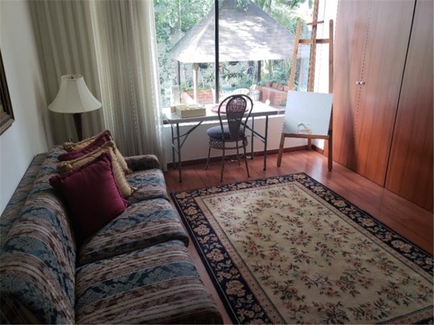 Casa de 3 alcobas en venta en San Lucas, Medellín, 310 m² · foto 23 de 24