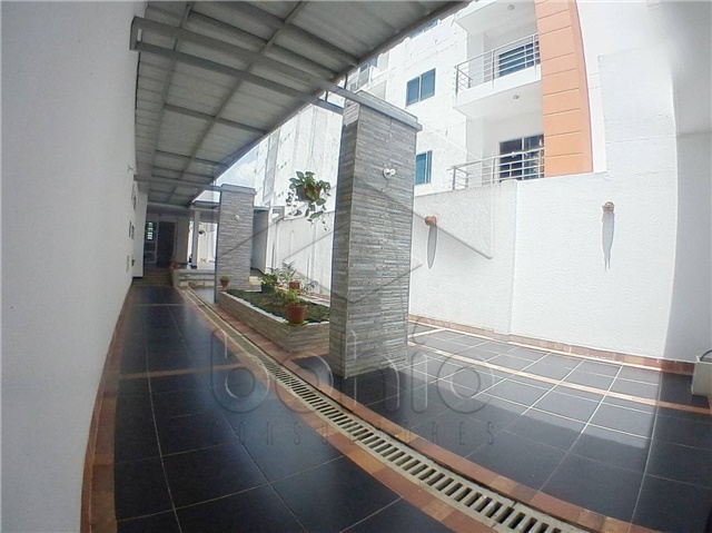Apartamento en venta en La Castellana, Montería · foto 3 de 21