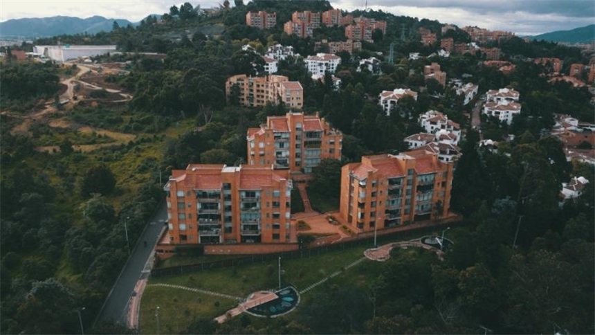 Apartamento en venta en Altos De Suba, Bogotá · foto 3 de 14