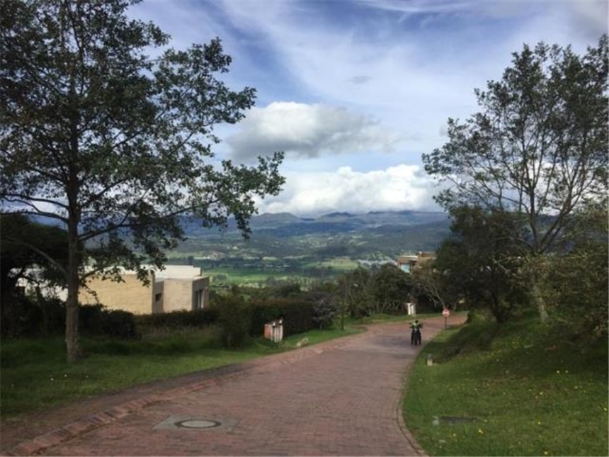 Lote en venta en Yerbabonita Bosque Nativo, Sopó, 2110 m² · foto 9 de 24