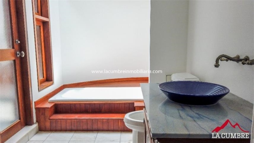 Casa de 4 alcobas en venta en El Tesoro, Medellín, 836 m² · foto 17 de 20